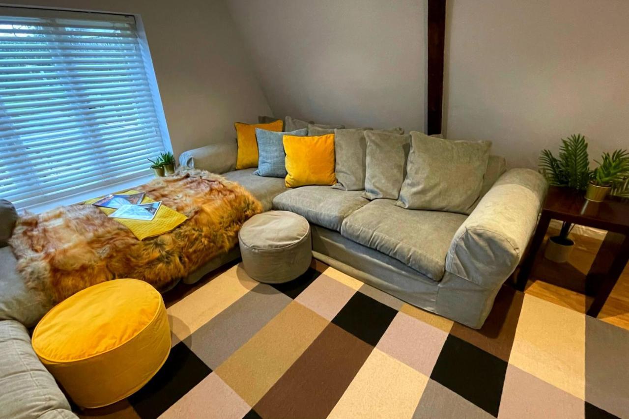 Stunning Luxury Apartment In Central Lymington Kültér fotó