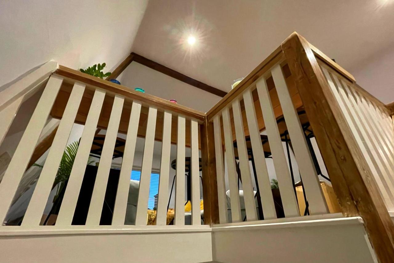 Stunning Luxury Apartment In Central Lymington Kültér fotó
