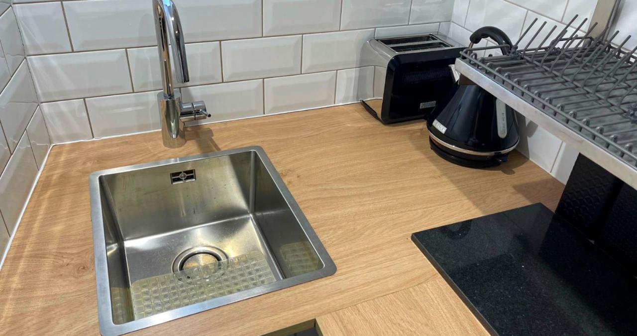 Stunning Luxury Apartment In Central Lymington Kültér fotó